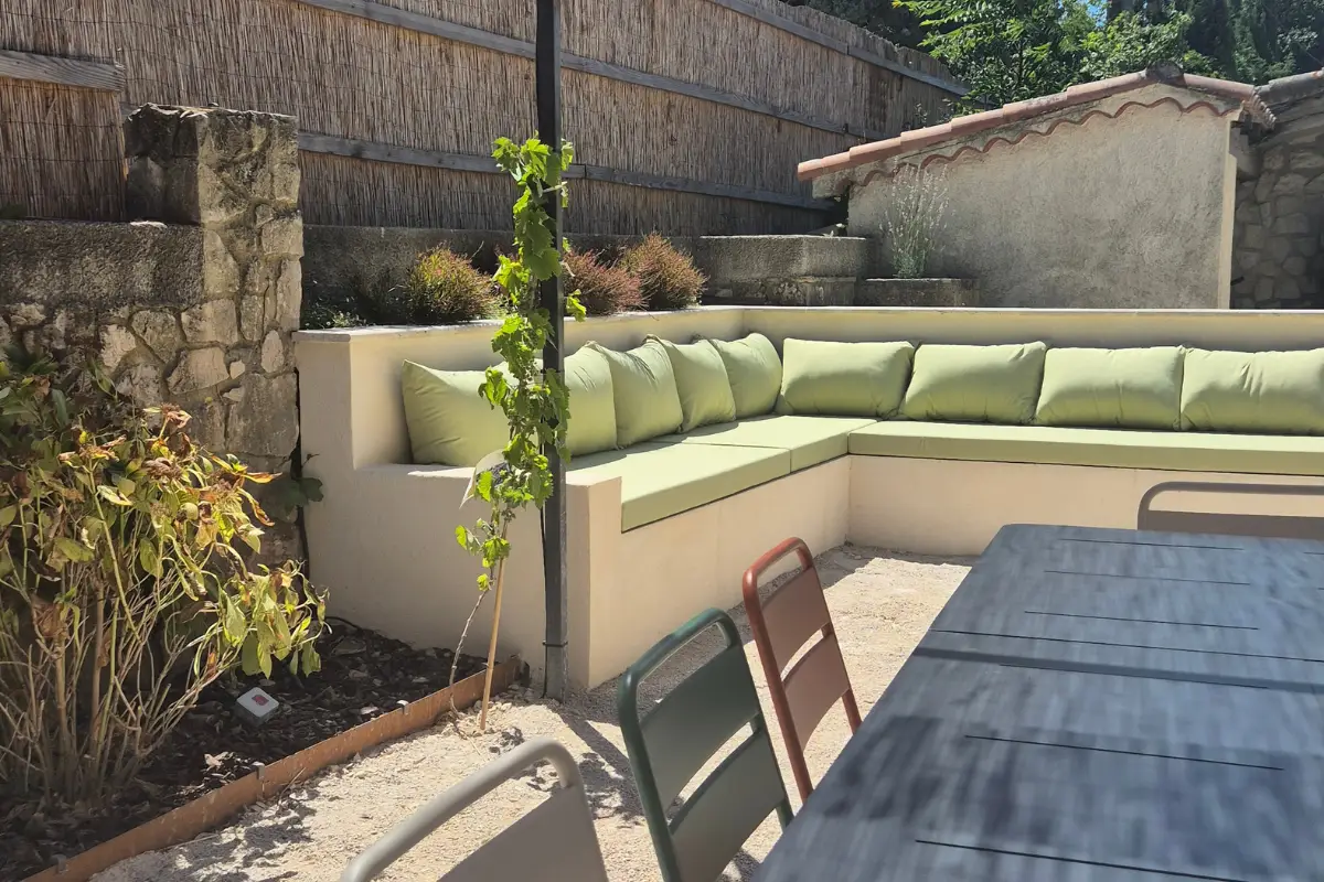 Aménagement extérieur terrasse et pergola