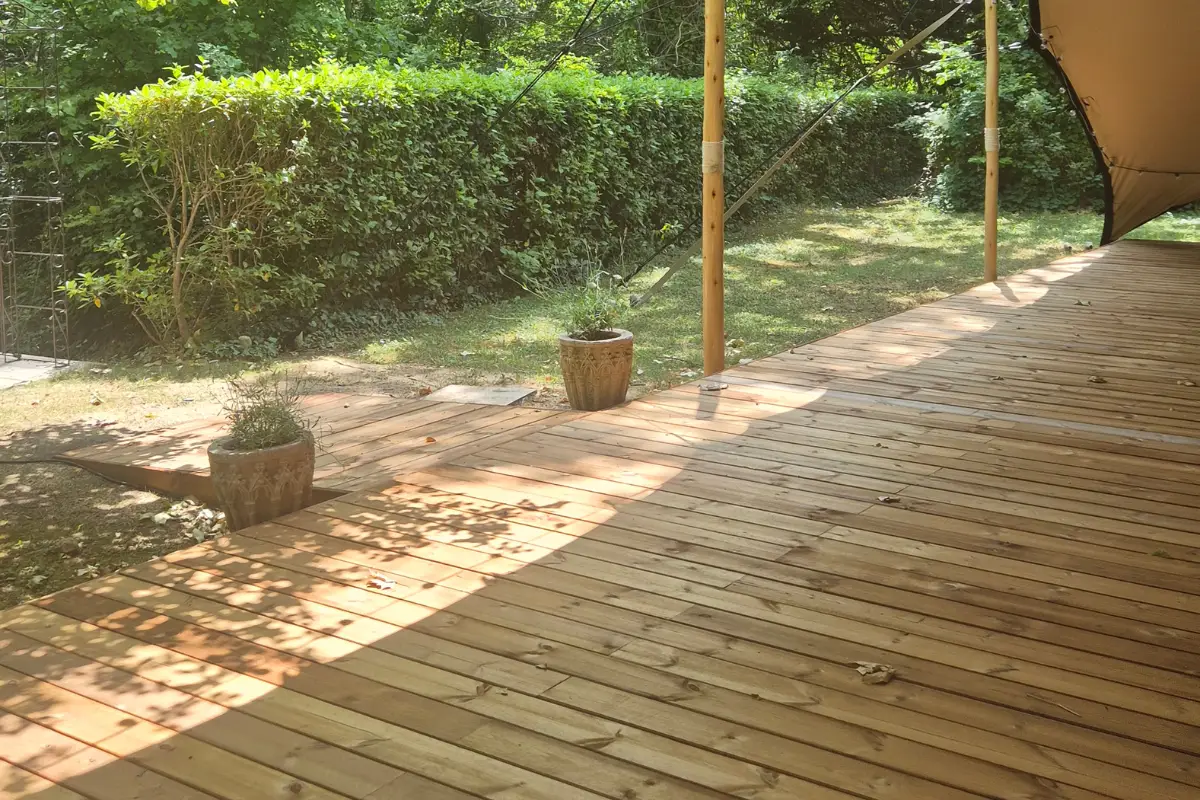 Terrasse bois domaine de mariage